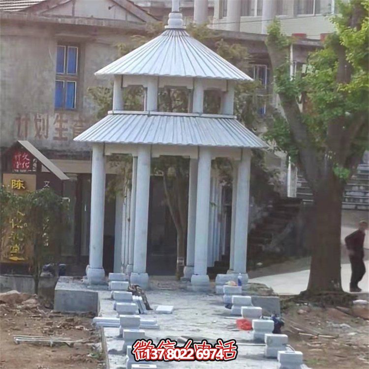 精美大理石雕刻二層涼亭，為農(nóng)村文化廣場添彩