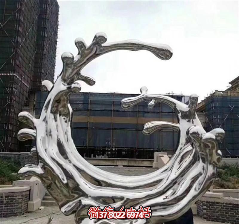 精美不銹鋼浪花雕塑，點(diǎn)綴小區(qū)裝飾