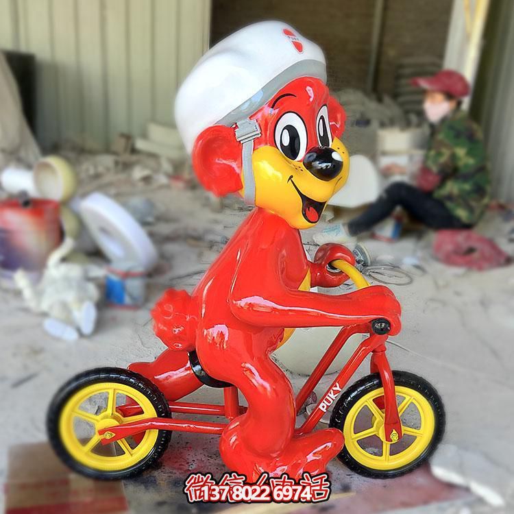 玻璃鋼卡通老鼠雕塑擺件，專為幼兒園設計