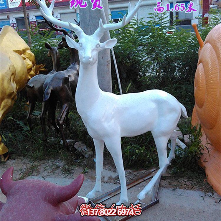 花園裝飾擺件不銹鋼梅花鹿長頸鹿仿真小鹿玻璃鋼動(dòng)物鹿雕塑