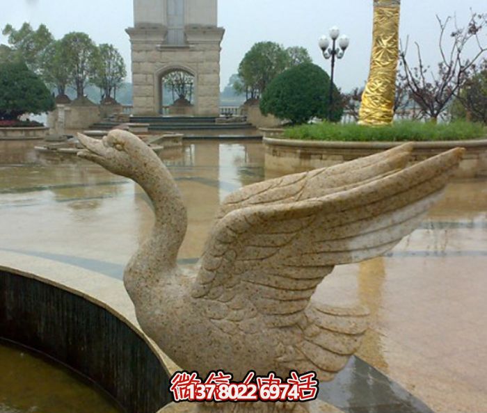 湖邊海邊黃蠟石鍛造的飛翔天鵝雕塑 湖邊海邊黃蠟石鍛造的飛翔天鵝雕塑